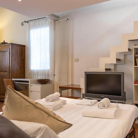 Casa Santa Croce Apartment Флоренция Екстериор снимка
